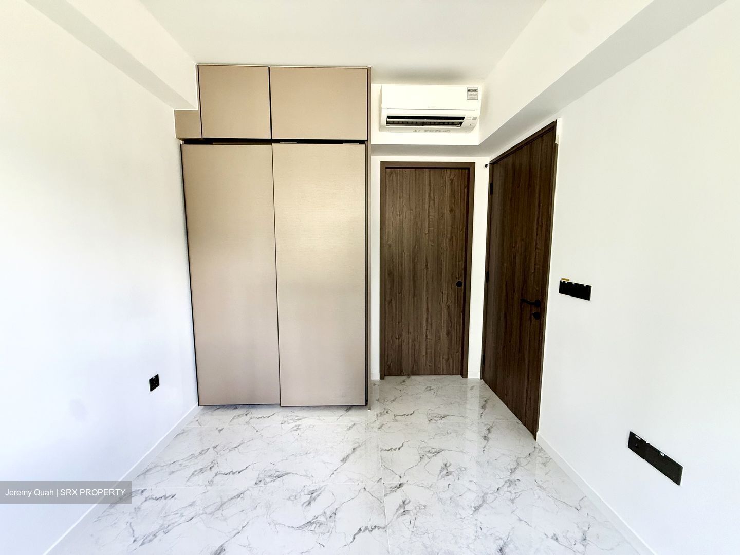Sceneca Residence (D16), Apartment #581137031